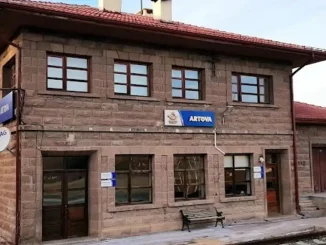 Artova