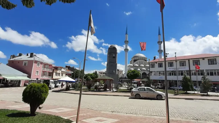 Başçiftlik