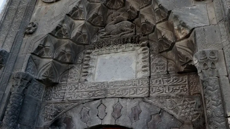 Çöreğibüyük Camii